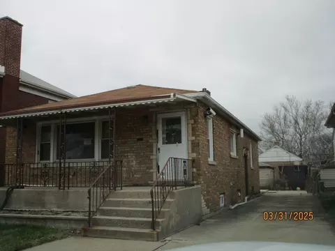3909 Saint Charles Rd, Bellwood, IL 60104