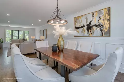 Dining - 376 W Point Cir, Algonquin, IL 60102 photo 2 of 2