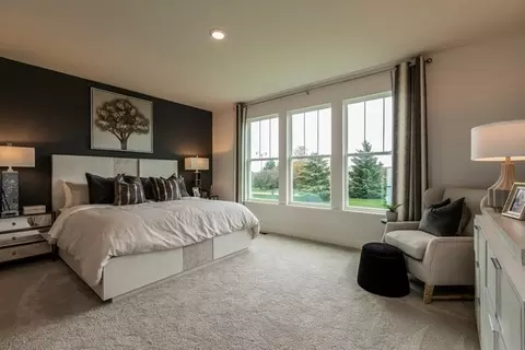 Bedroom - 376 W Point Cir, Algonquin, IL 60102 photo 1 of 5