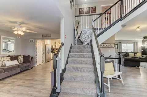 Entry Way - 2535 E Girot Ln, Diamond, IL 60416 photo 1 of 5