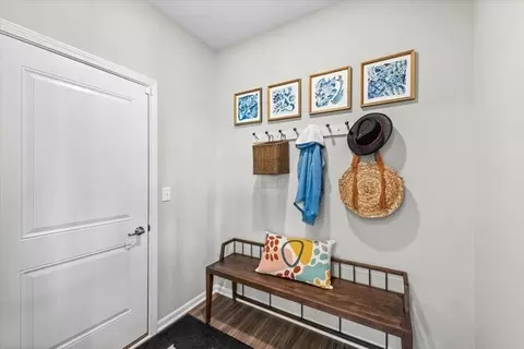 Entry Way - 390 W Point Cir, Algonquin, IL 60102 photo 5 of 8