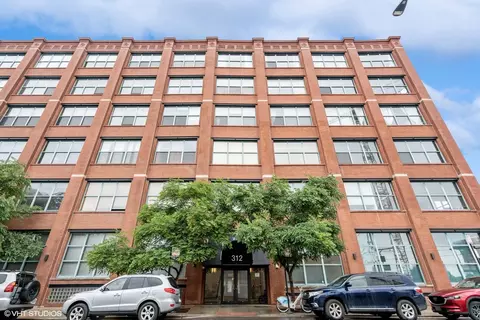 312 N May St #6L, Chicago, IL 60607