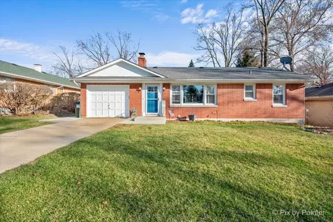 4305 South St, Mchenry, IL 60050