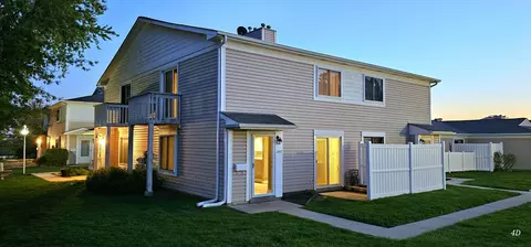 1497 Cornell Ct, Hoffman Estates, IL 60169