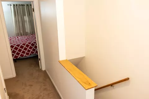Entry Way - 1488 Willow Ave, Des Plaines, IL 60016 photo 1 of 3
