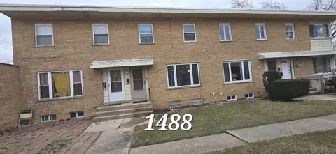 Exterior - 1488 Willow Ave, Des Plaines, IL 60016 photo 2 of 4