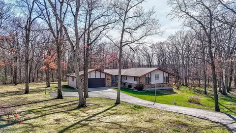 2558 N 2879th Rd, Marseilles, IL 61341