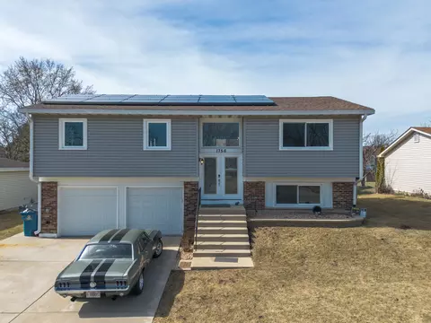 1756 English Dr, Glendale Heights, IL 60139