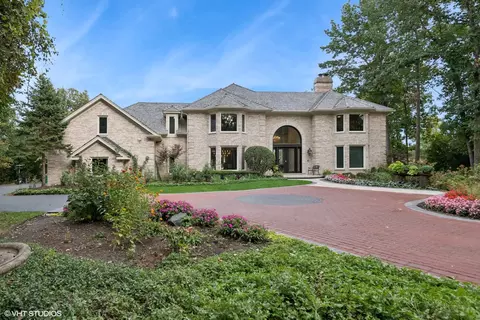 4722 Wellington Dr, Long Grove, IL 60047