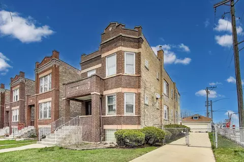 2131 Harvey Ave, Berwyn, IL 60402