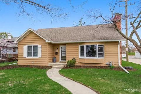 419 Claremont Ave, West Chicago, IL 60185