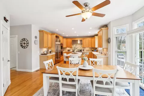 1801 Mason Corte Dr, Mchenry, IL 60051 photo 7