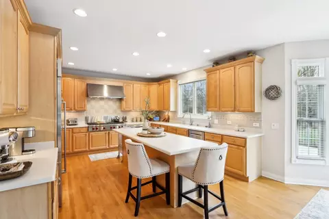 1801 Mason Corte Dr, Mchenry, IL 60051 photo 8