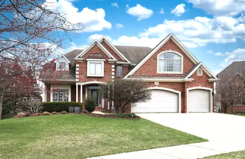 3008 Goldenglow Ct, Naperville, IL 60564