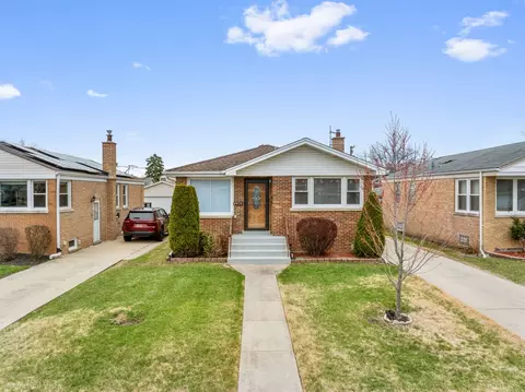 4919 N Oketo Ave, Harwood Heights, IL 60706
