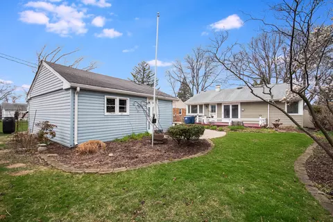 325 Davis Ct, Des Plaines, IL 60016 photo 15
