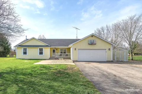 2460 N 4203rd Rd, Sheridan, IL 60551