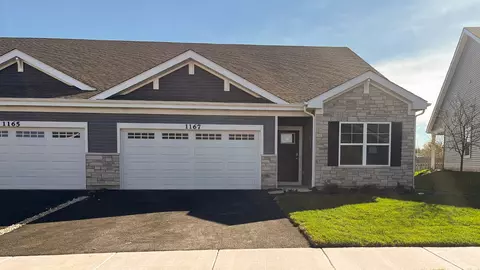 1132 Bluebell Ln, Bartlett, IL 60103