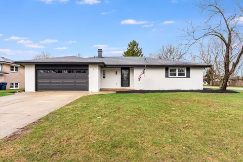 2 77th St, Downers Grove, IL 60516