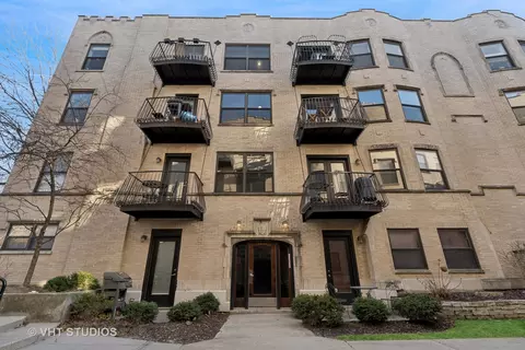4434 N Damen Ave #1E, Chicago, IL 60625