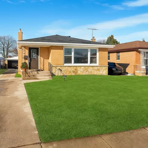 606 Marquette Ave, Calumet City, IL 60409