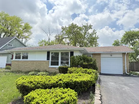3313 Maple Ln, Hazel Crest, IL 60429