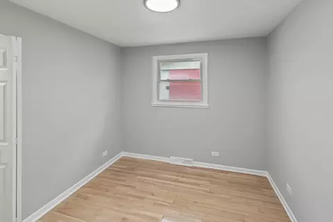 Bedroom - 3313 Maple Ln, Hazel Crest, IL 60429 photo 1 of 2