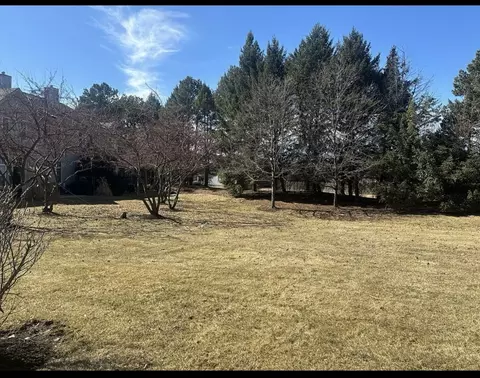 Exterior - 3352 Rosecroft Ln, Naperville, IL 60564 photo 4 of 6