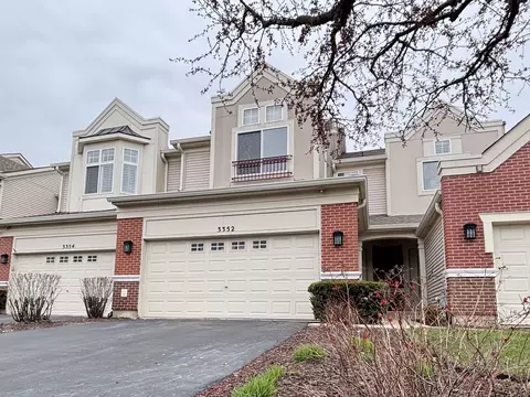 3352 Rosecroft Ln, Naperville, IL 60564