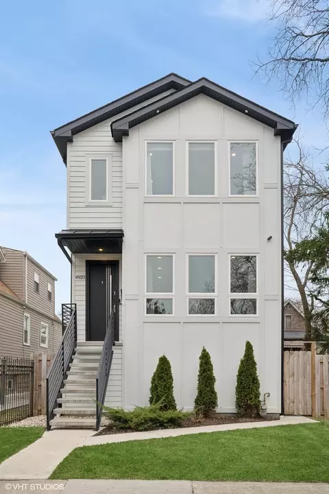 4923 N Harding Ave, Chicago, IL 60625