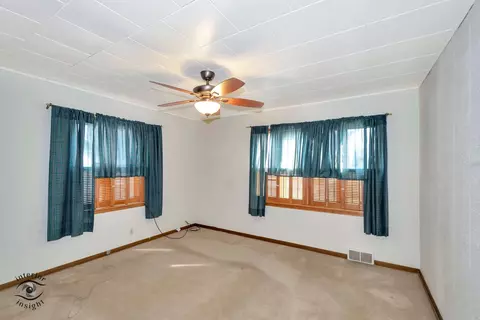 Bedroom - 595 S Wall St, Kankakee, IL 60901 photo 2 of 3