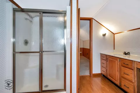 Bath - 595 S Wall St, Kankakee, IL 60901 photo 1 of 4