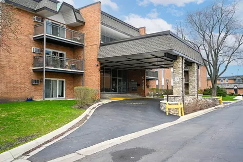 4248 Saratoga Ave #308, Downers Grove, IL 60515