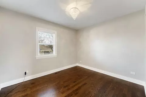 Bedroom - 4686 151st St, Oak Forest, IL 60452 photo 1 of 4