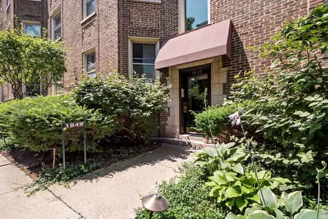 1849 W Greenleaf Ave #3S, Chicago, IL 60626