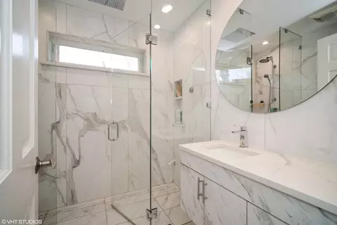 Bath - 192 Highland Ave, Wheeling, IL 60090 photo 1 of 2