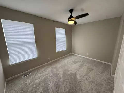 1913 Carrier Cir, Plainfield, IL 60586 photo 17