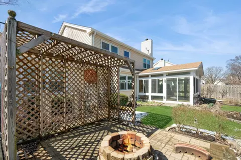 1005 Honeysuckle Dr, Wheeling, IL 60090 photo 20