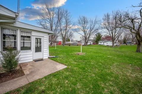 205 S 2nd St, Malta, IL 60150 photo 13