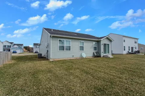 1005 Sharp Dr, Plano, IL 60545 photo 26