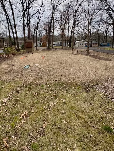 1041 Woodhaven, Sublette, IL 61367