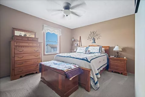 Bedroom - 6 Ivey Ct, Bloomington, IL 61701 photo 1 of 4