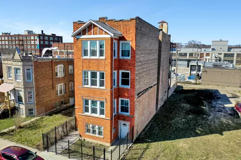 4024 W Grenshaw St, Chicago, IL 60624