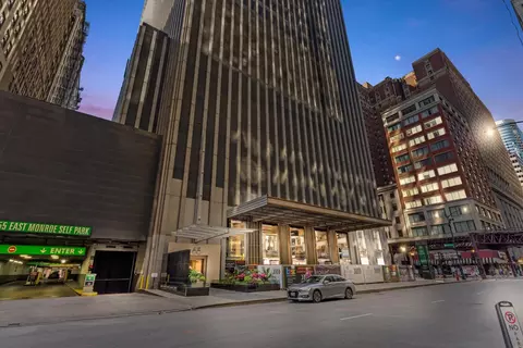 Exterior - 65 E Monroe St #4122, Chicago, IL 60603 photo 3 of 4