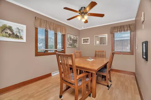 17531 Burnham Ave, Lansing, IL 60438 photo 5