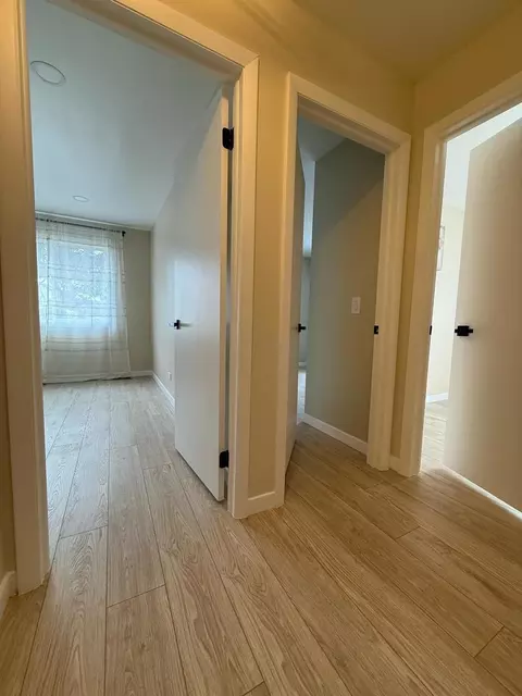 Entry Way - 732 Elmwood Ln #A1, Wheeling, IL 60090 photo 2 of 3