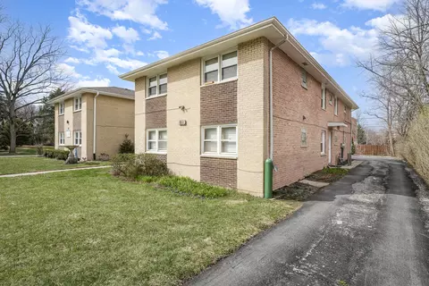 119 N Cliff St, Willow Springs, IL 60480