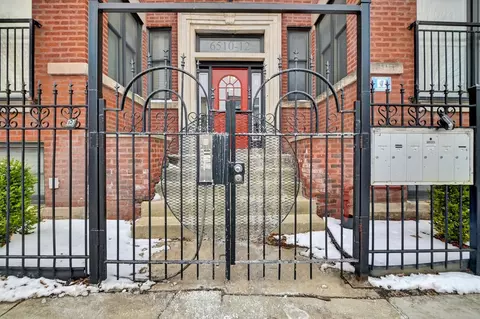6510 S Woodlawn Ave #1, Chicago, IL 60637