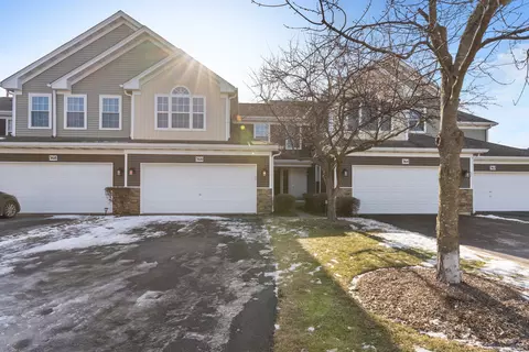 366 E Haver Hill Ct, Itasca, IL 60143