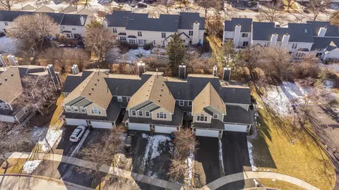 View/Area - 366 E Haver Hill Ct, Itasca, IL 60143 photo 3 of 3
